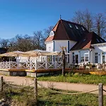 Esplanade & - Adults Only 4*